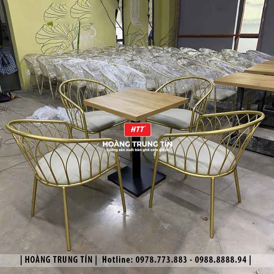 Bàn ghế cafe sắt nệm cao cấp HTT28