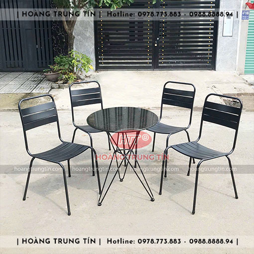 Bàn ghế cafe sắt ngoài trời HTT17